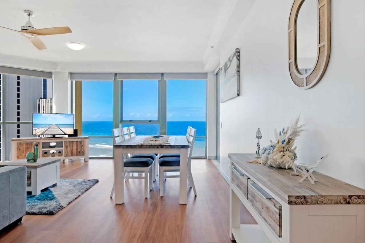 Spacious Family - Waterslides & Ocean Views! - Coasthm Gold Coast